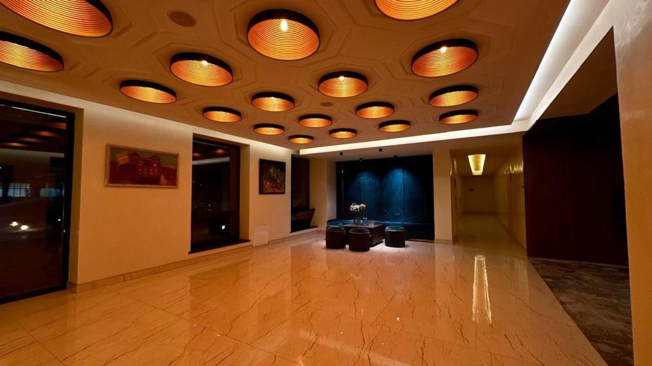 Barhat Hotel & Spa Taraz Exterior photo