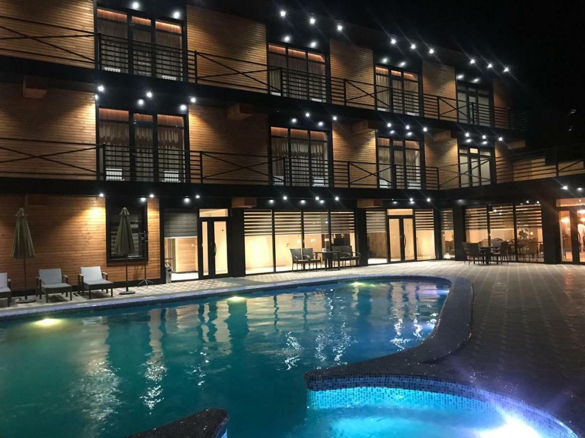 Barhat Hotel & Spa Taraz Exterior photo